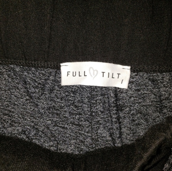 NWT Lightweight gray joggers - Picture 3 of 3